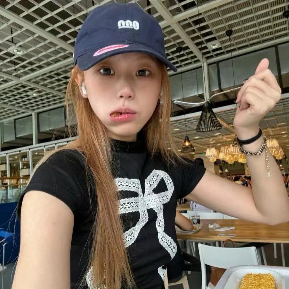 窥探者